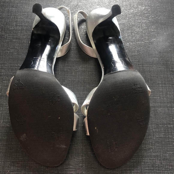 Stuart Weitzman Silver Strappy Heels - Picture 4 of 7